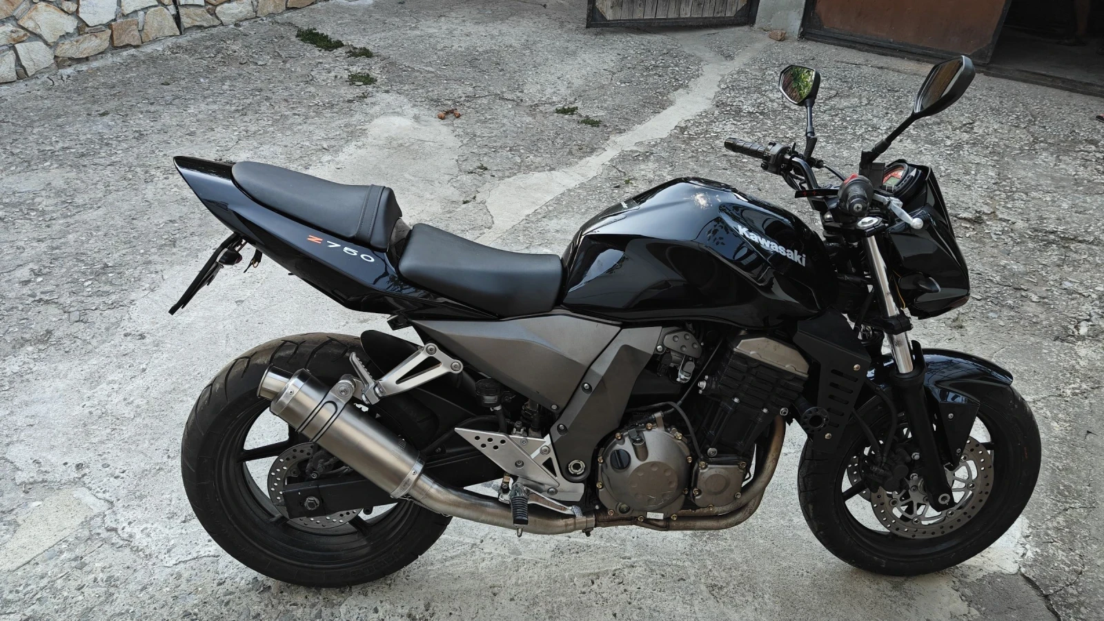 Kawasaki Z 750 - изображение 3