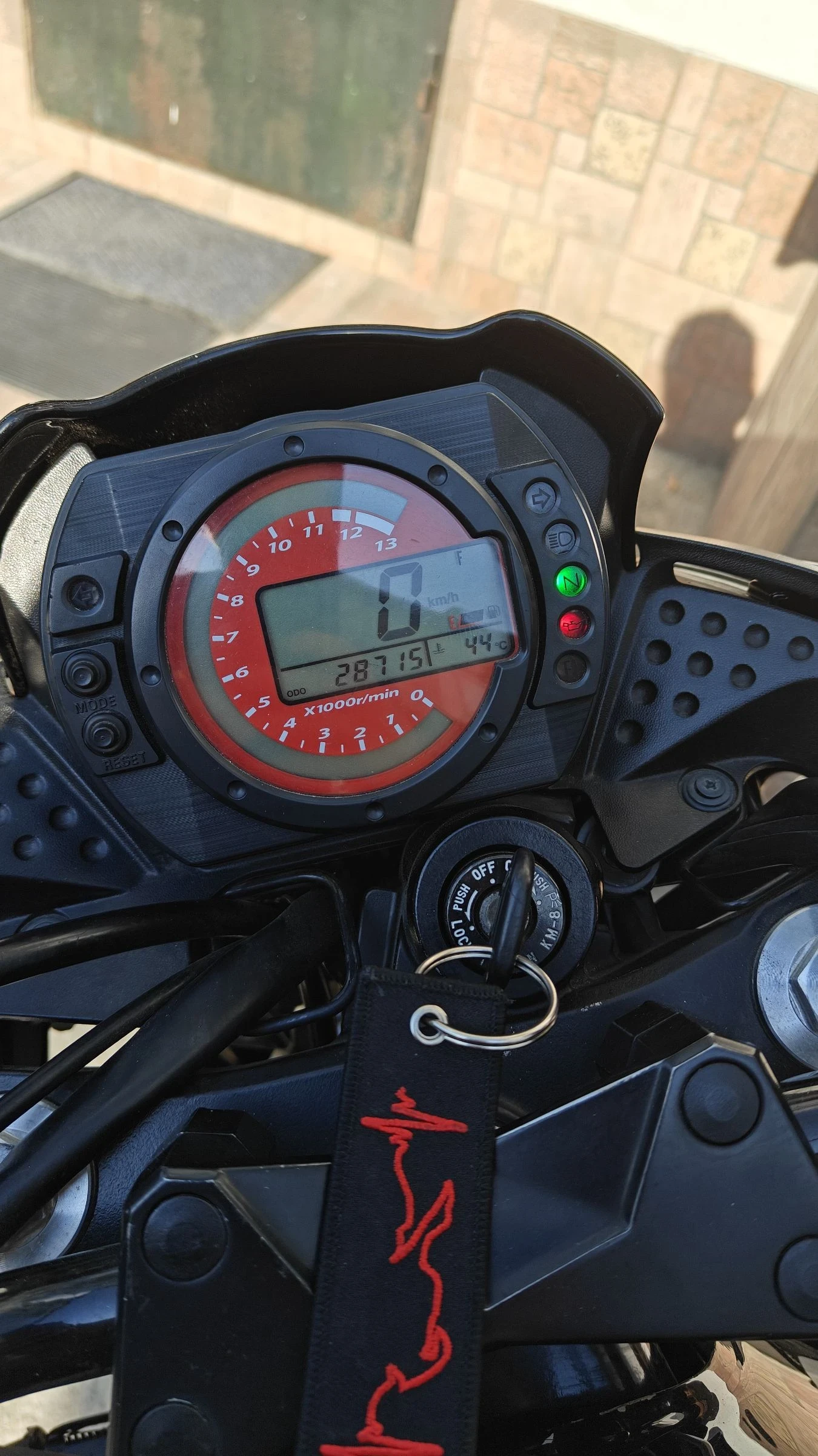 Kawasaki Z 750 - изображение 5