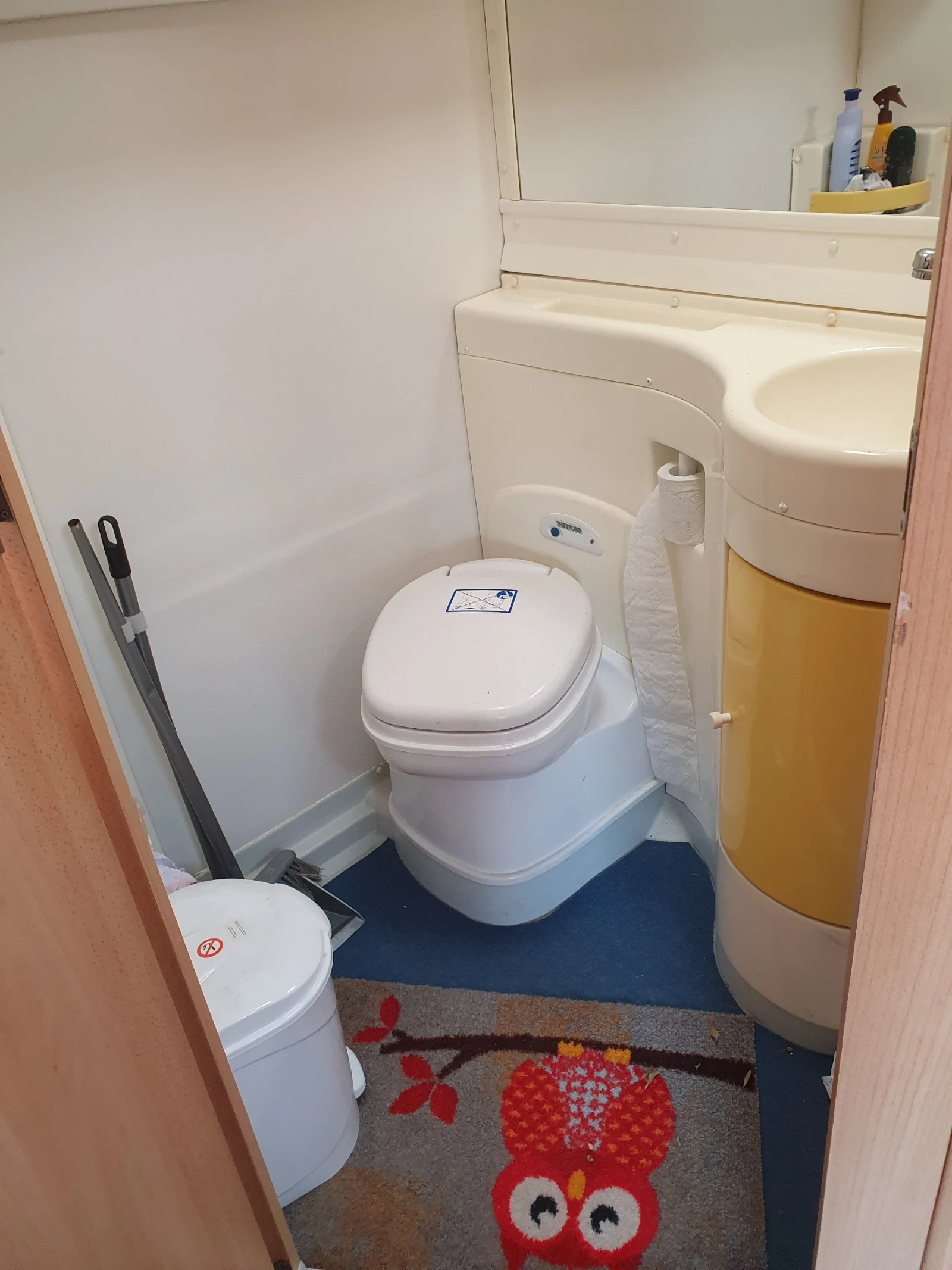  Euramobil    | Mobile.bg   13