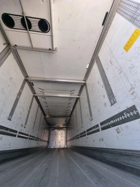 Полуремарке Schmitz TERMO KING, снимка 4