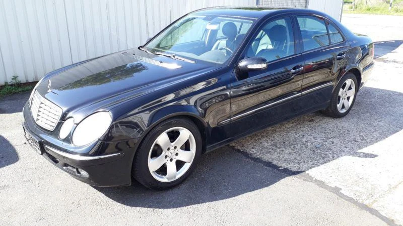 Окачване за Mercedes-Benz E 320, снимка 1 - Части - 49502134