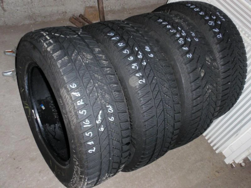 Гуми Всесезонни 215/65R16, снимка 14 - Гуми и джанти - 8926723