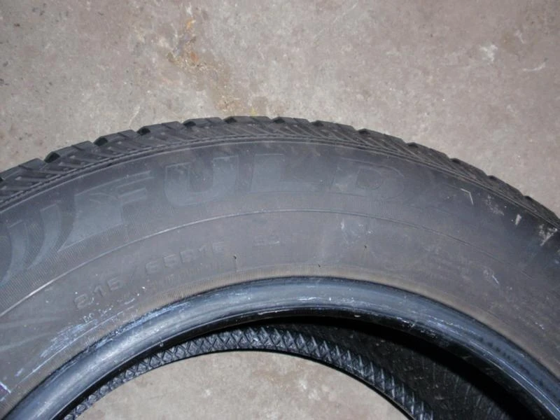 Гуми Всесезонни 215/65R16, снимка 9 - Гуми и джанти - 8926723