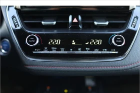 Toyota Corolla HEV/184HP/LOUNGE/CAM/NAVI/LED/300z, снимка 13