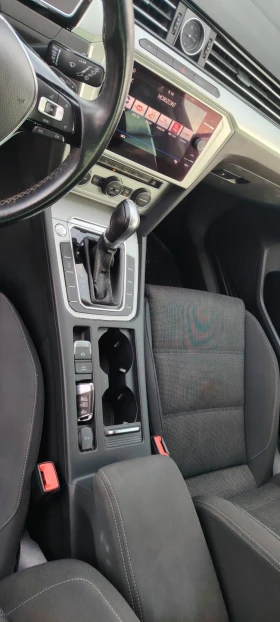 VW Passat 2, 0-150к.с.R-line, снимка 13