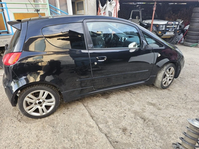 Mitsubishi Colt 1.5T czt, снимка 8 - Автомобили и джипове - 46668219