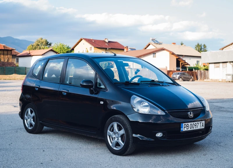 Honda Jazz, снимка 1 - Автомобили и джипове - 47980263