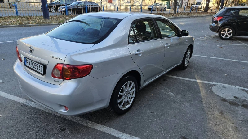 Toyota Corolla 1, 4 D4D, снимка 6 - Автомобили и джипове - 48759201