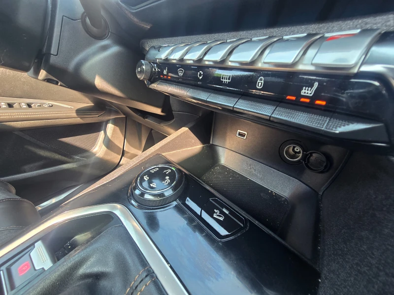 Peugeot 5008 2.0HDI* 150к.с.* GT LINE , снимка 17 - Автомобили и джипове - 51671742