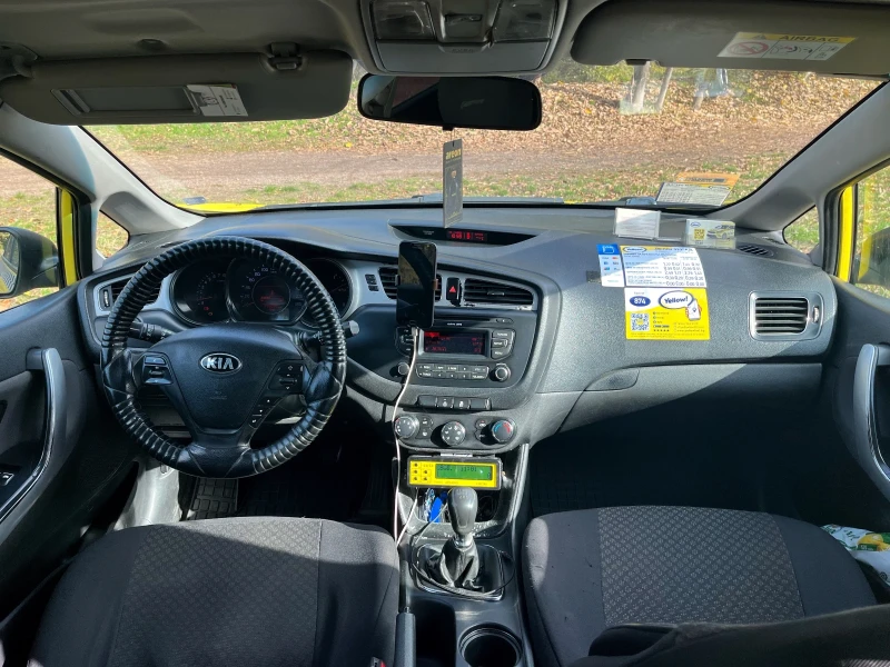 Kia Ceed 1.4 16v, снимка 6 - Автомобили и джипове - 52275660