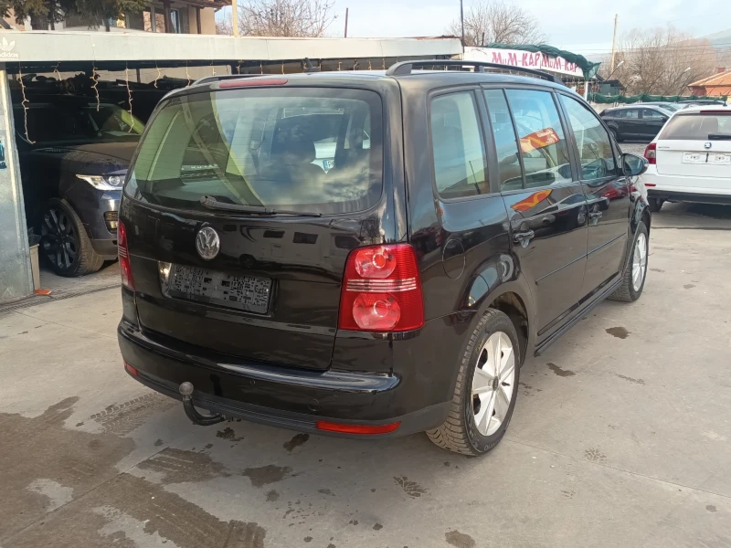 VW Touran 1.9tdi, снимка 4 - Автомобили и джипове - 52829739