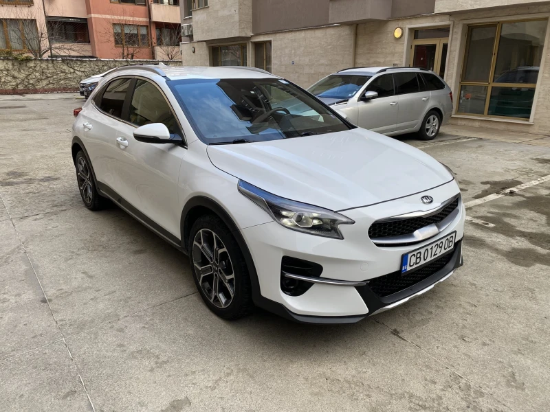 Kia XCeed 1.6 CRDI/ MHEV / Design / DCT7, снимка 3 - Автомобили и джипове - 53047065