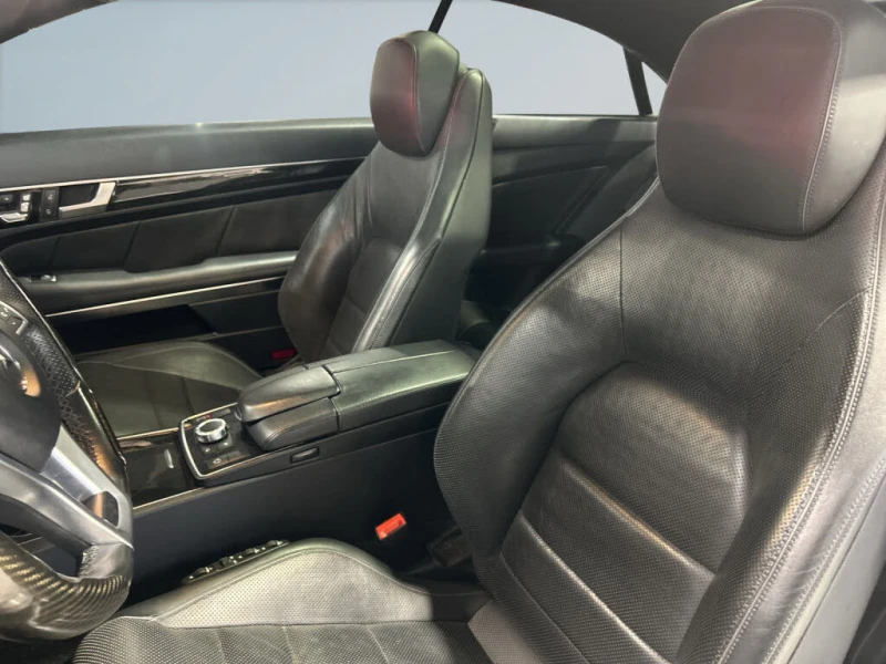 Mercedes-Benz E 500 AMG-PACKAGE COUPE 4MATIC* АвтоКредит* (ЦЕНА ДО БГ), снимка 7 - Автомобили и джипове - 53393561