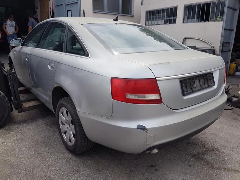 Audi A6 3.0 TDI Quattro Кожа Xenon, снимка 4 - Автомобили и джипове - 47459920