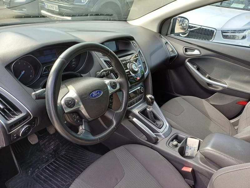 Ford Focus 1.0 EcoBoost, снимка 2 - Автомобили и джипове - 46856079