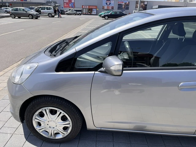 Honda Jazz, снимка 14 - Автомобили и джипове - 55353725
