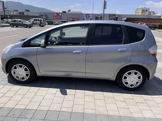 Honda Jazz, снимка 15 - Автомобили и джипове - 55353725