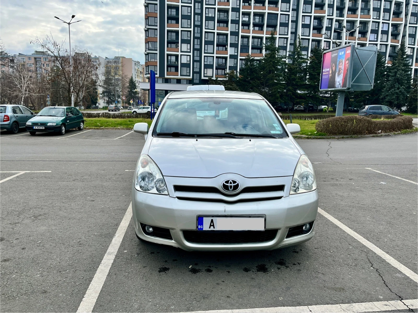Toyota Corolla verso  - изображение 2