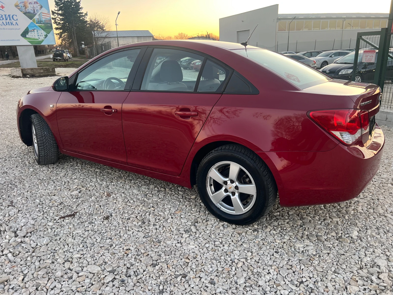 Chevrolet Cruze 1.8i 16v/140p.s. Navi/EURO 5 - изображение 2