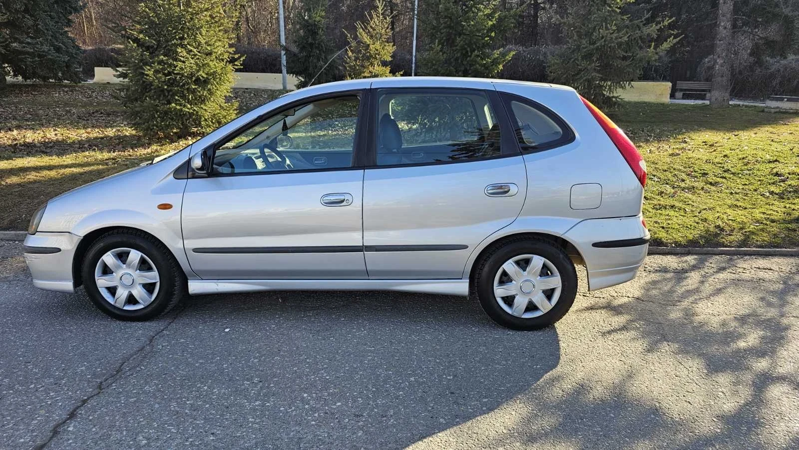 Nissan Almera tino  - изображение 5