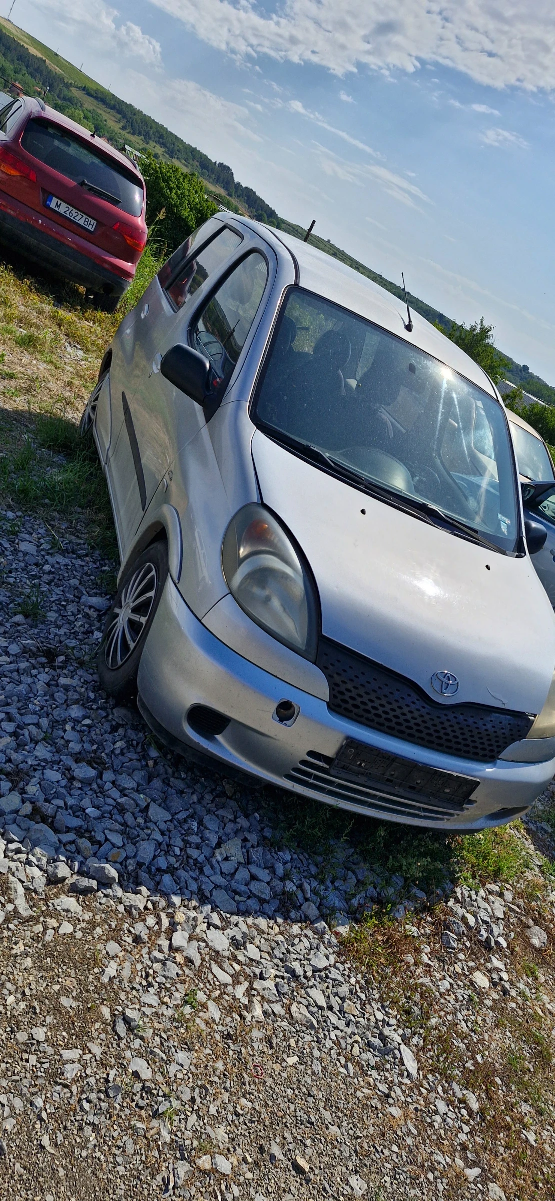 Toyota Yaris verso  - изображение 2