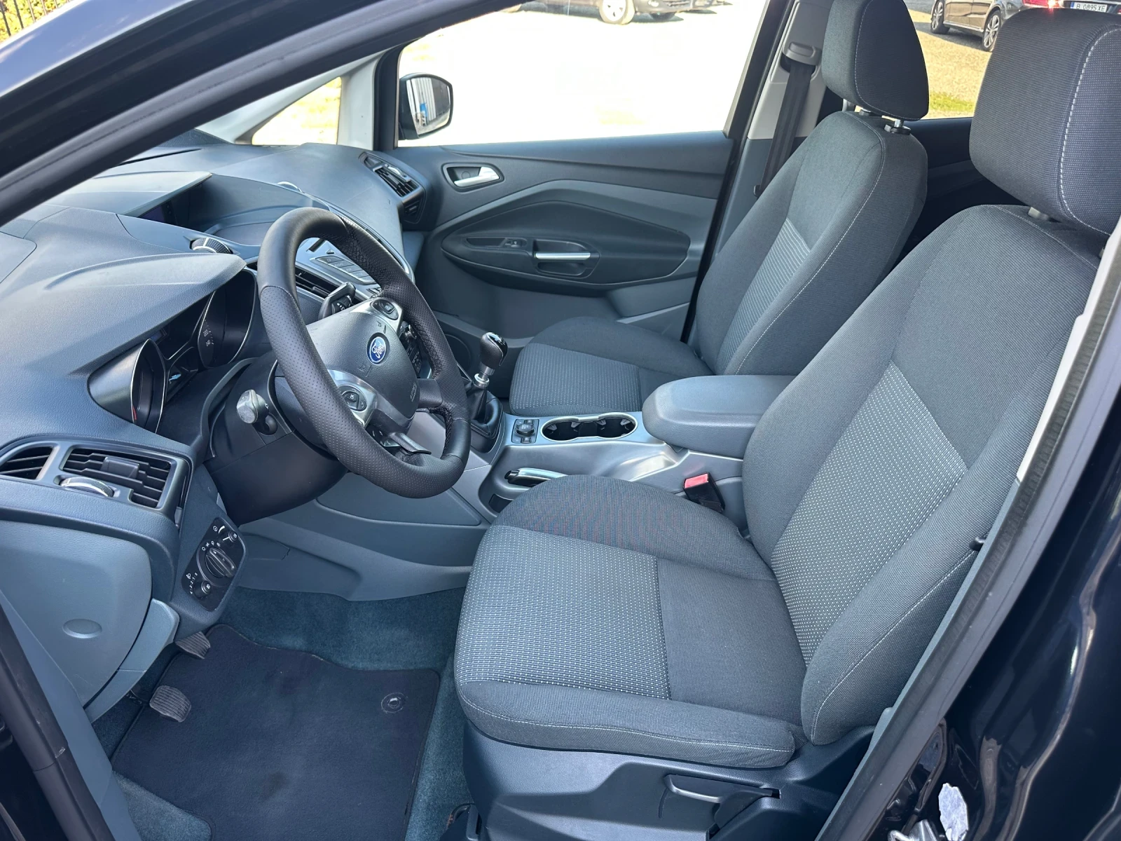 Ford Grand C-Max  - изображение 10