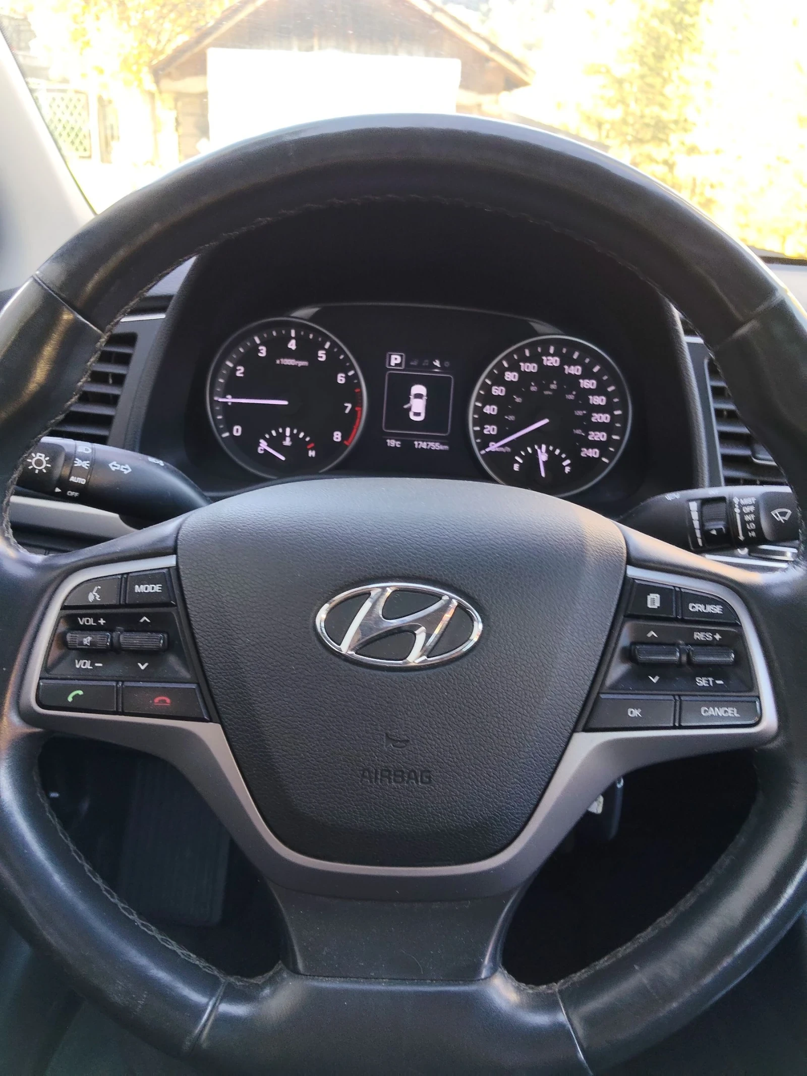 Hyundai Elantra 2.0  150к.с | Mobile.bg — изображение 9
