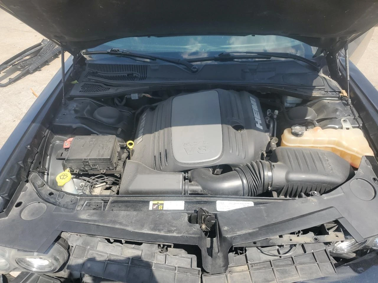 Dodge Challenger SXT / 5.7L V8 PLUS / ������� ����� / Launch   | Mobile.bg � ����������� 11