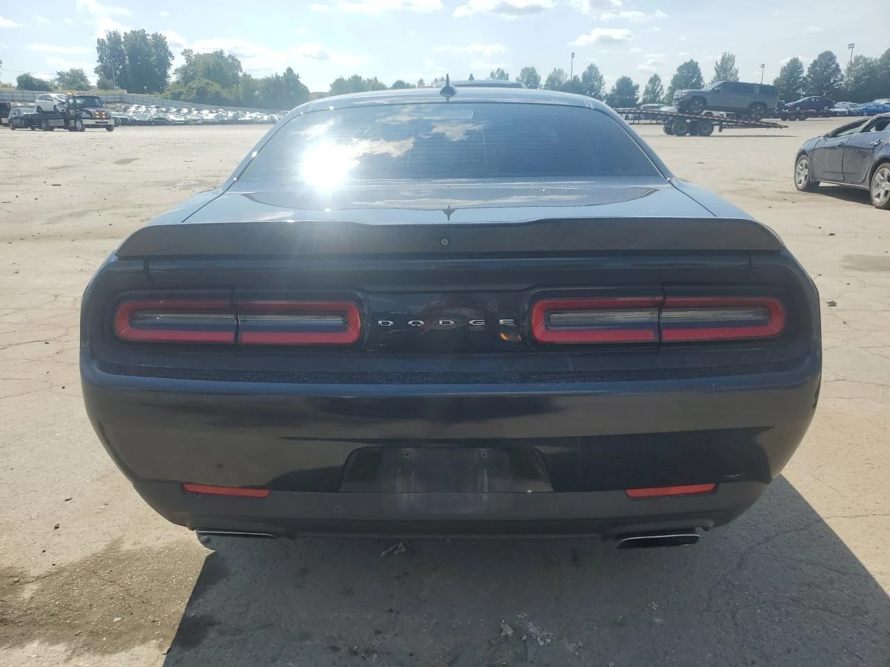 Dodge Challenger SXT / 5.7L V8 PLUS / Спортен режим / Launch   - изображение 6