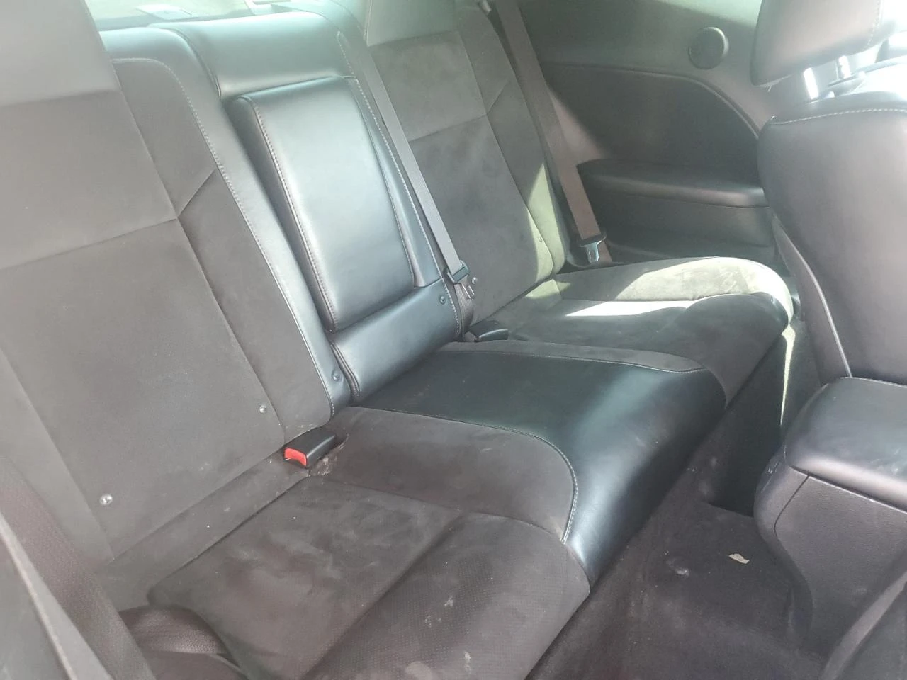 Dodge Challenger SXT / 5.7L V8 PLUS / Спортен режим / Launch   - изображение 10