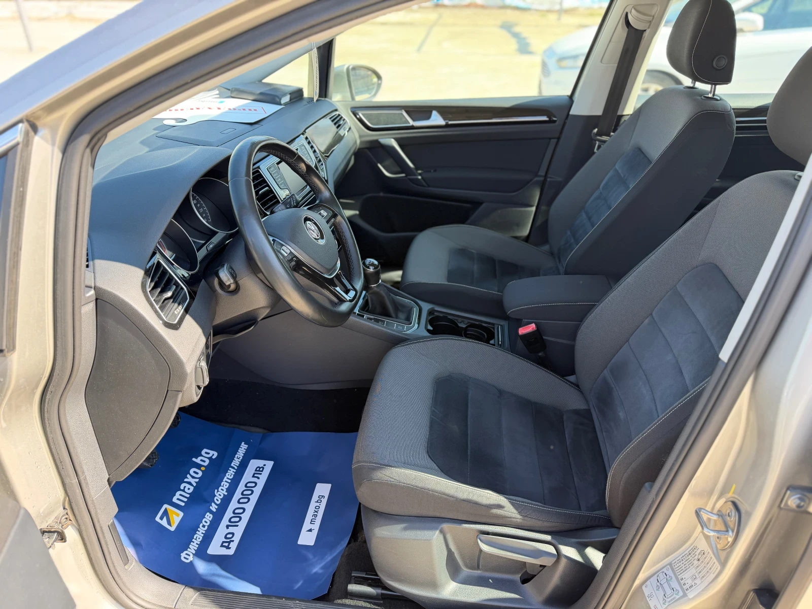 VW Sportsvan 1.6TDi/110hp/Navi/Palen Serviz VW/, снимка 10 - Автомобили и джипове - 53744907