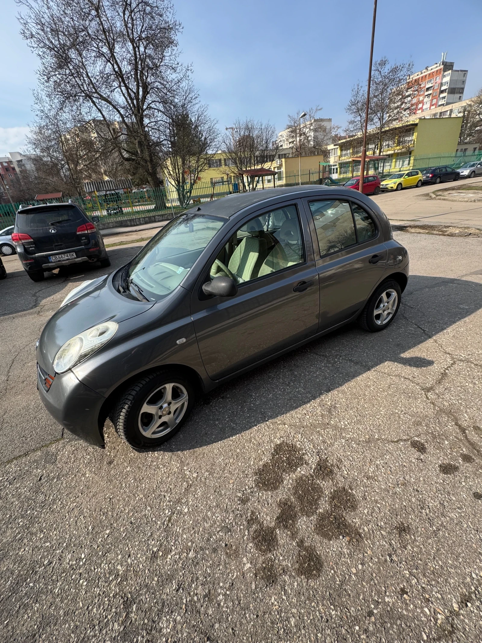Nissan Micra 1.0i