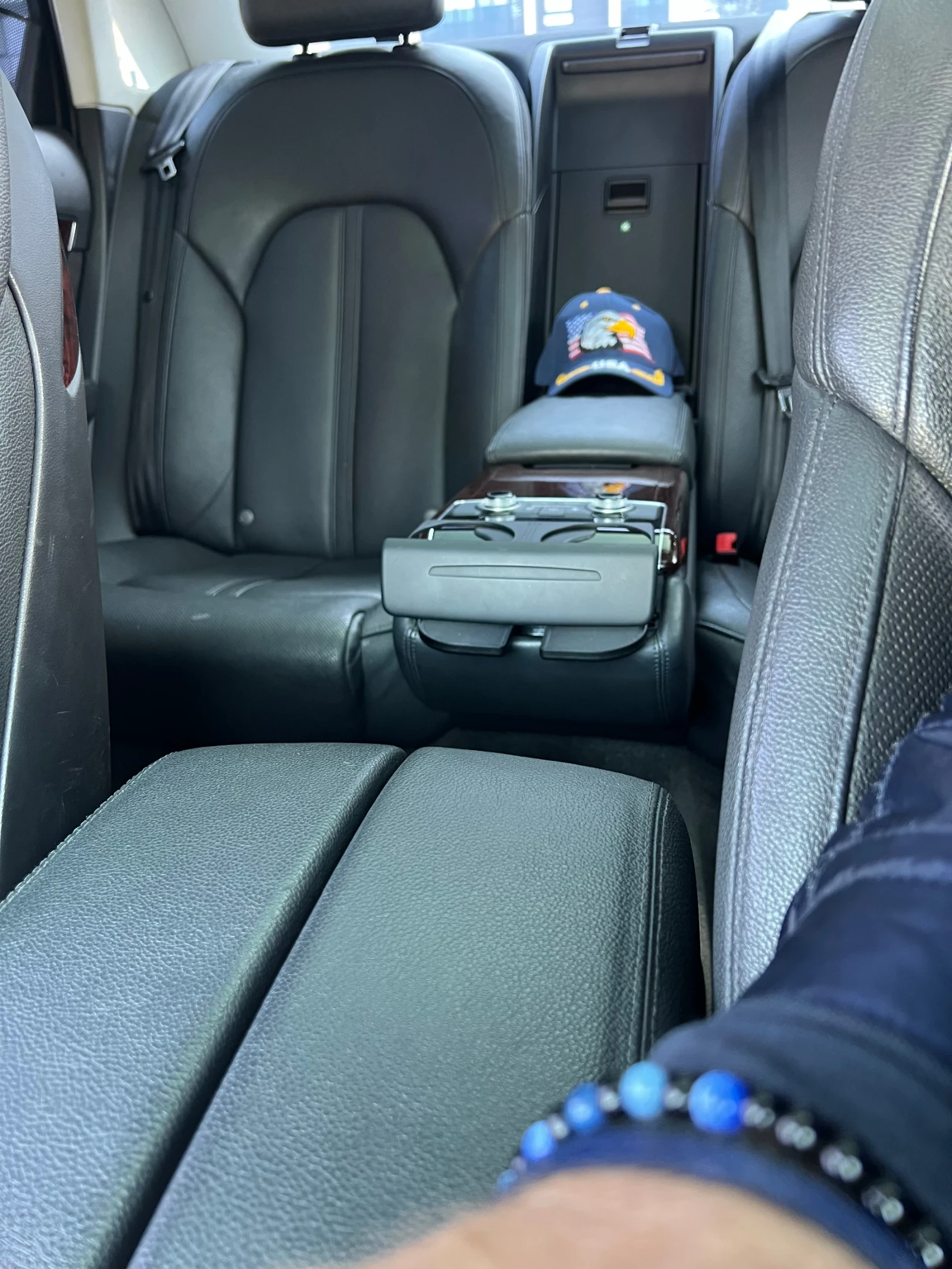 Audi A8 3.0Т, снимка 11 - Автомобили и джипове - 53826354