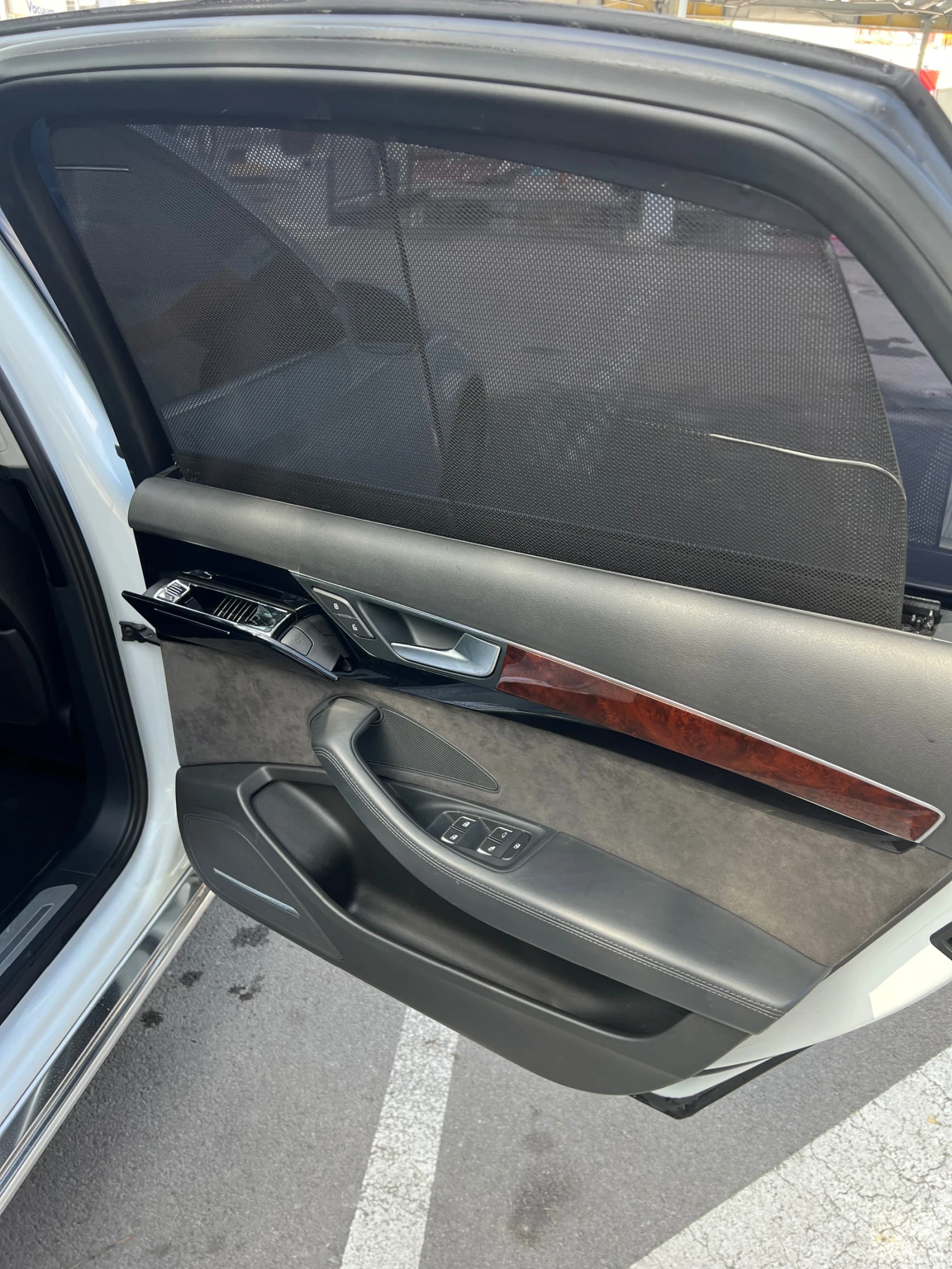 Audi A8 3.0Т, снимка 13 - Автомобили и джипове - 53826354