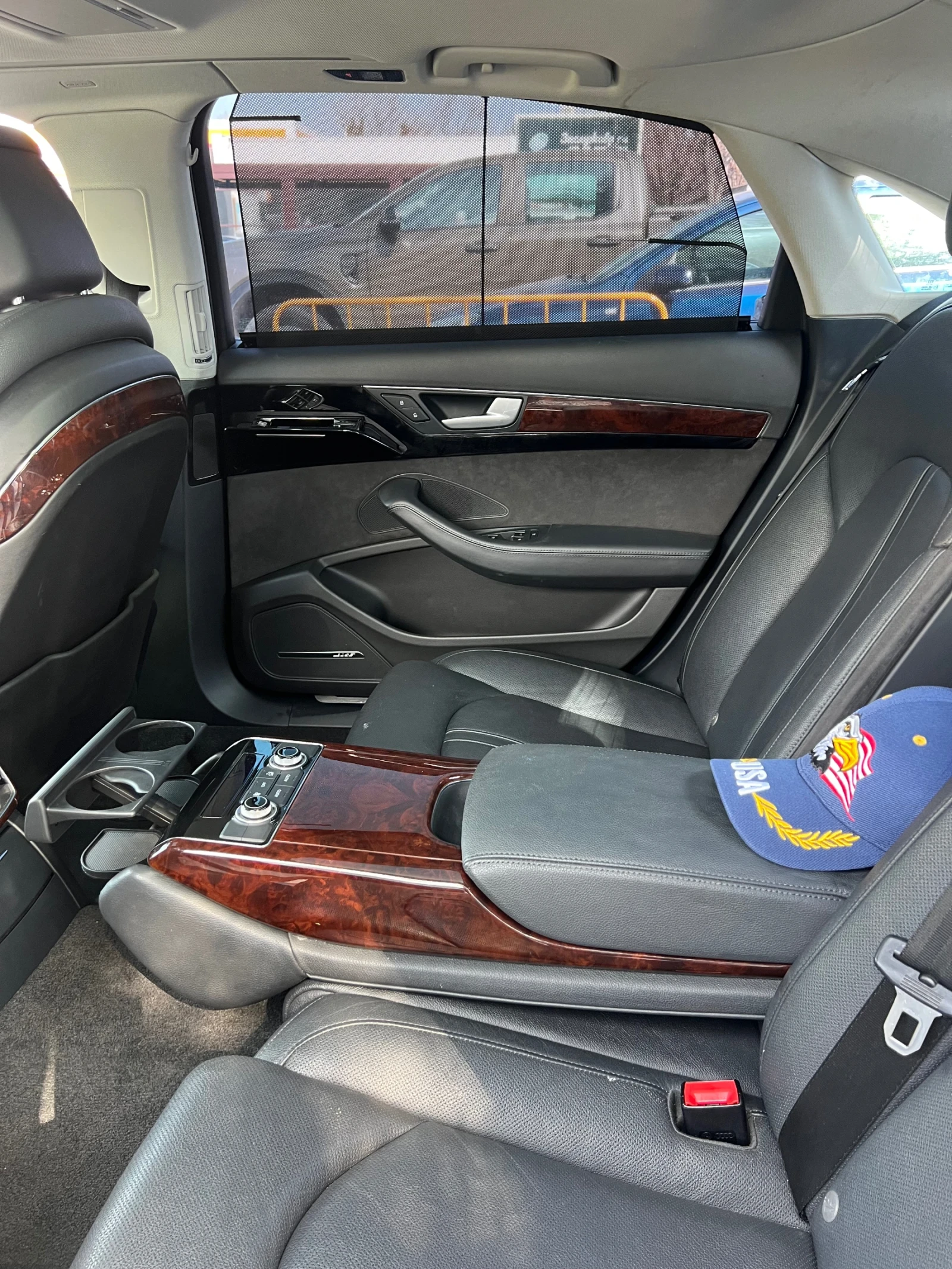 Audi A8 3.0Т, снимка 17 - Автомобили и джипове - 53826354