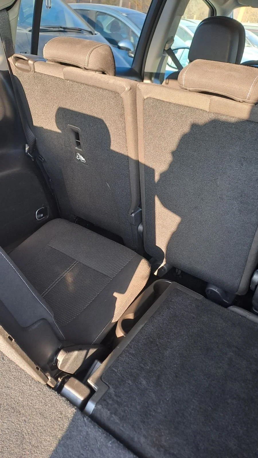 Opel Zafira 2.0, снимка 7 - Автомобили и джипове - 53852044