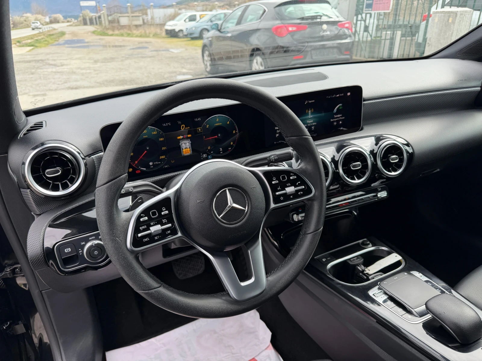 Mercedes-Benz A 180, снимка 12 - Автомобили и джипове - 54137336