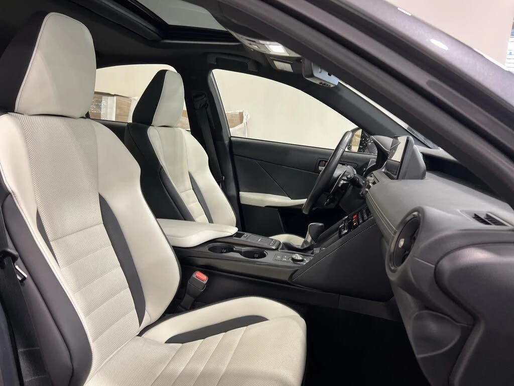 Lexus IS | Mobile.bg � ����������� 15