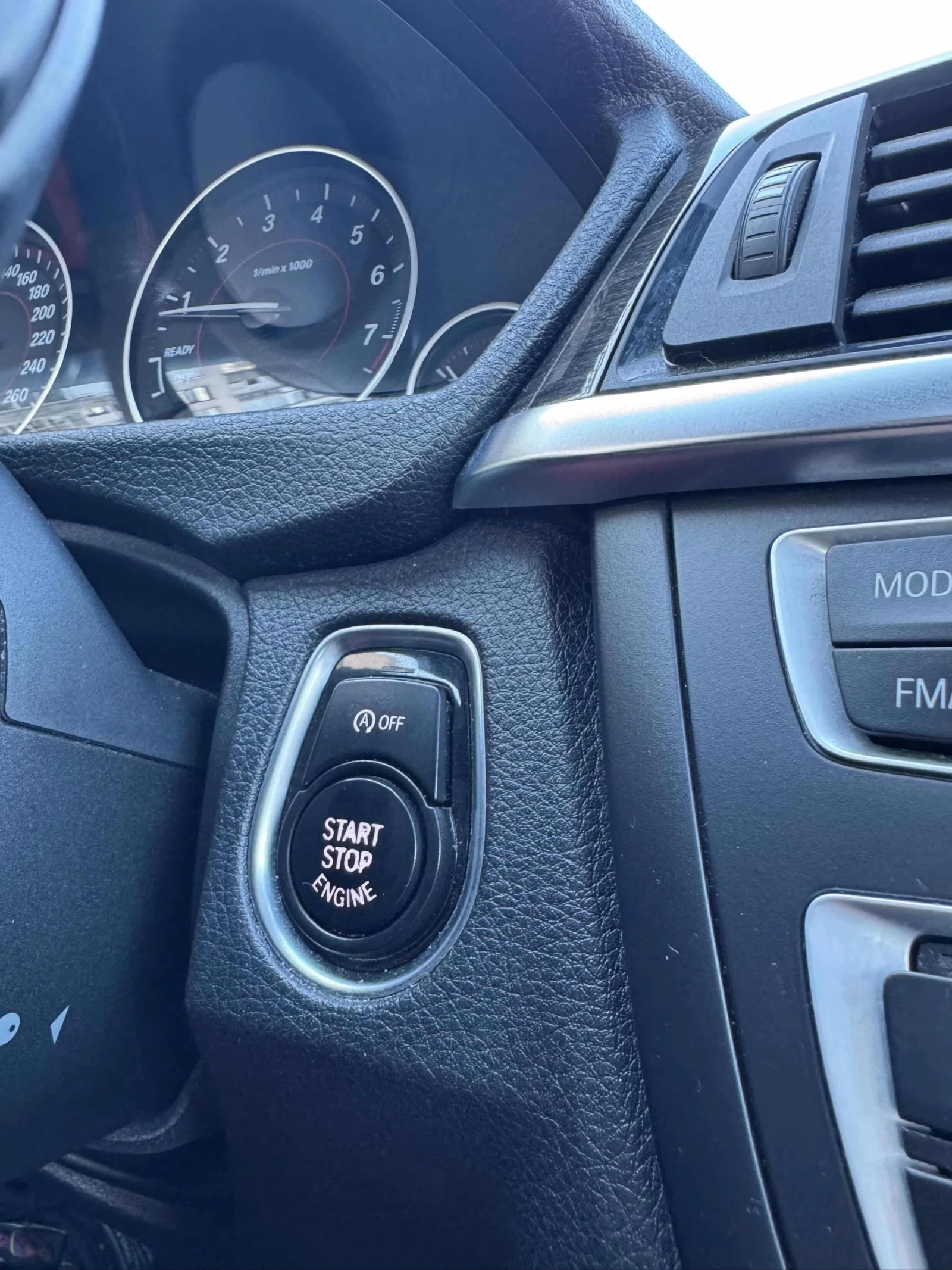 BMW 328 i* M3 Optic* Подгрев* Harman/Kardon* Лизинг, снимка 17 - Автомобили и джипове - 54220140