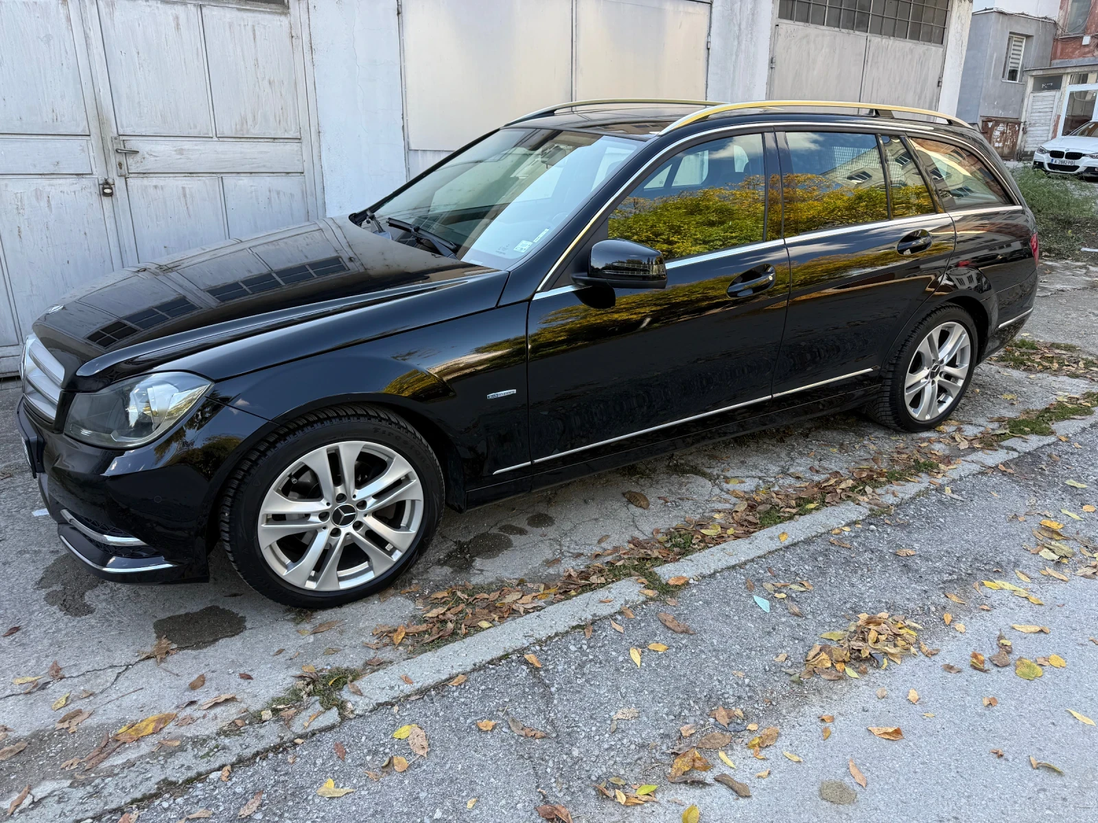 Mercedes-Benz C 220 2200, снимка 4 - Автомобили и джипове - 54629842
