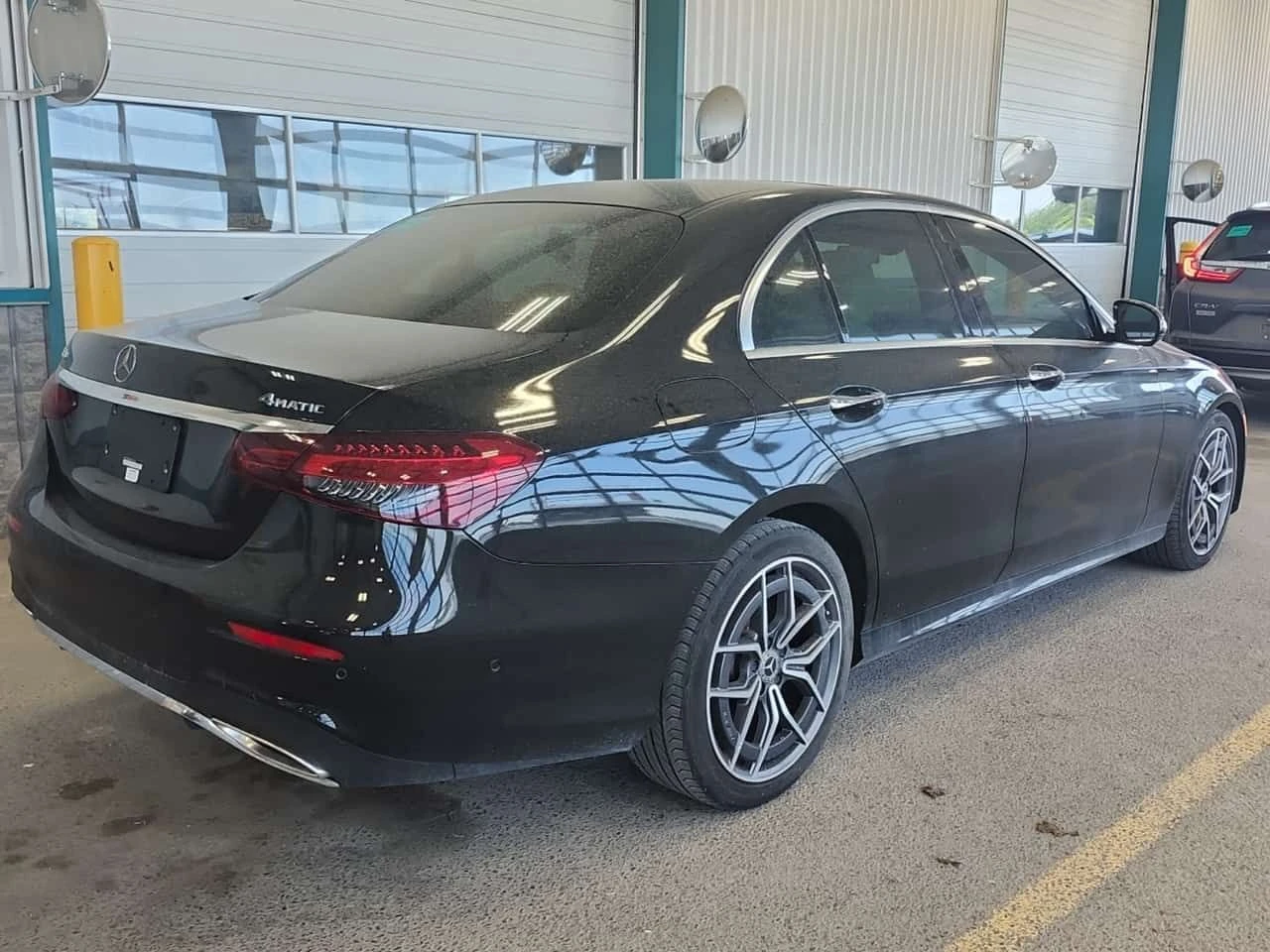 Mercedes-Benz E 350  | 360 | distronic | BURMESTER | MEMORY , снимка 3 - Автомобили и джипове - 54776836
