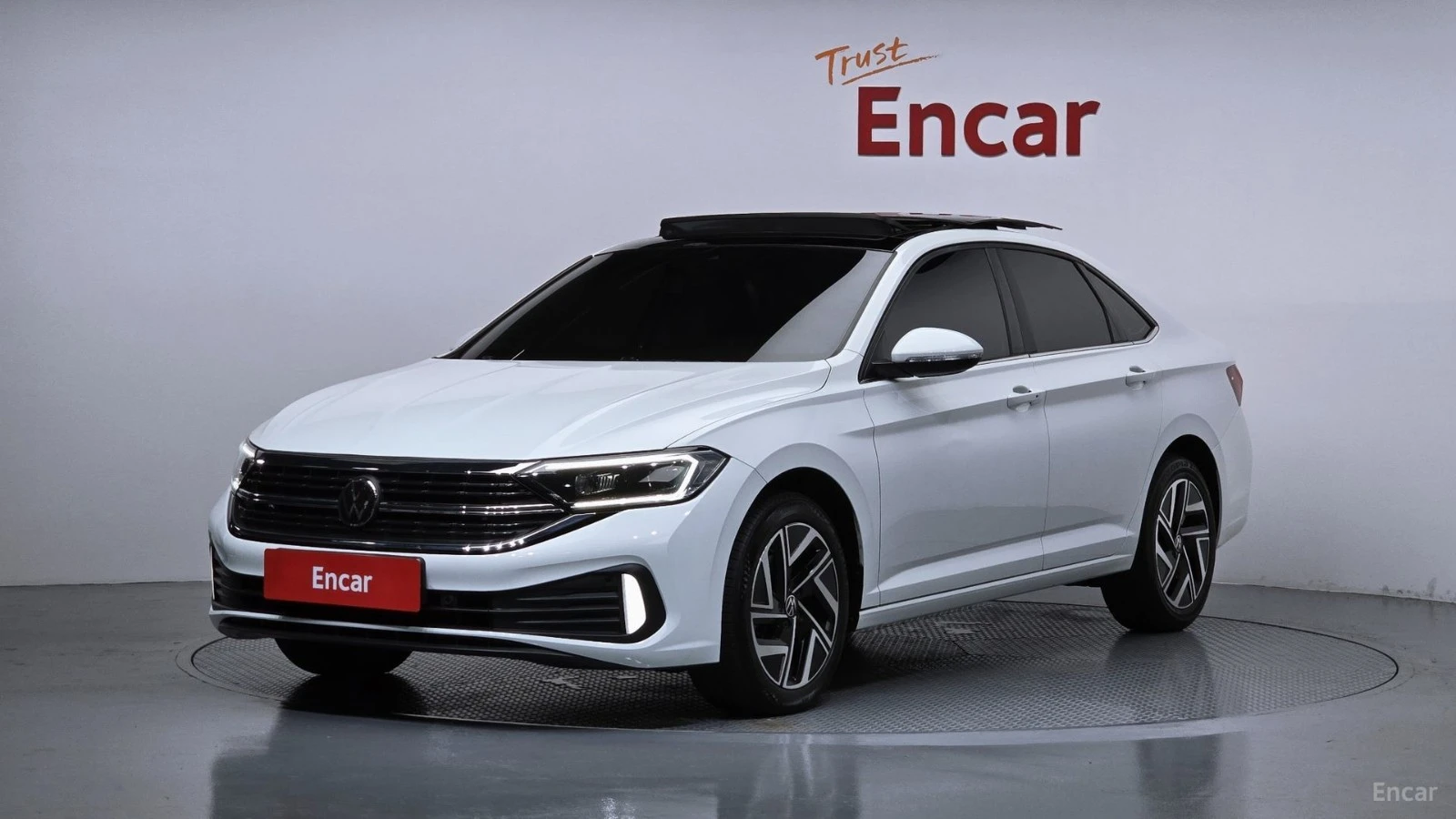 VW Jetta 1.5TSI* ПОДГРЕВ* ОБДХВАНЕ* ШИБИДАХ* КАМЕРА* LED* N
