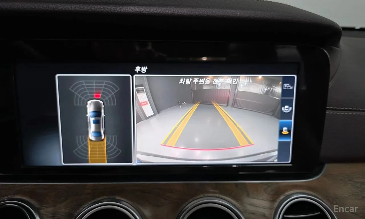 Mercedes-Benz E 220 * Exclusive * АВТОКРЕДИТ БЕЗ ПЪРВОНАЧАЛНА ВНОСКА, снимка 12 - Автомобили и джипове - 55940932