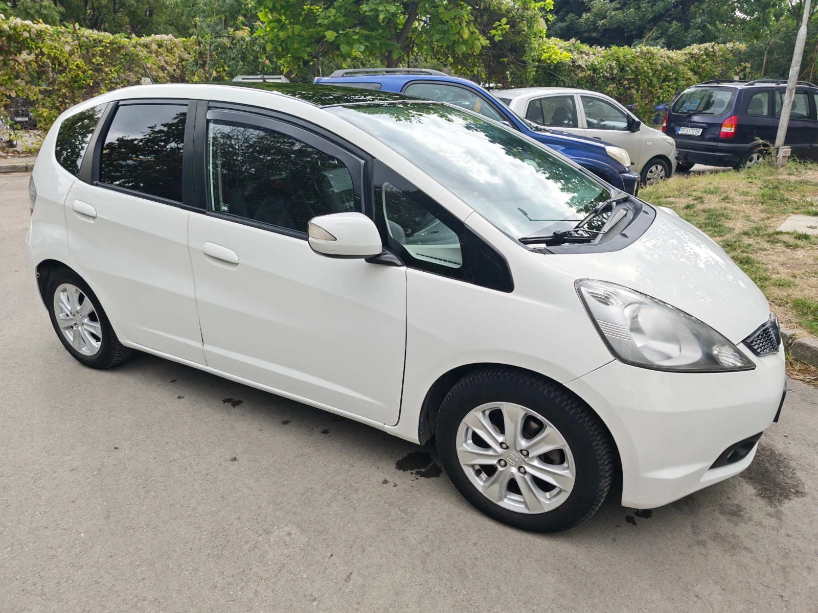 Honda Jazz 1.4i, снимка 2 - Автомобили и джипове - 56237726