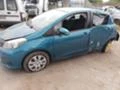 Toyota Yaris 1.0i, снимка 3