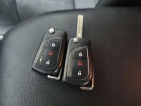 Toyota Rav4 * LE * * ПОДГРЕВ* * ЗАДНА КАМЕРА* * VOCAL ASSISTS*, снимка 12