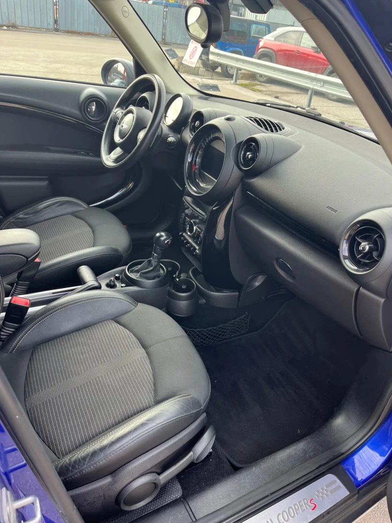 Mini Countryman S, снимка 12 - Автомобили и джипове - 48799646