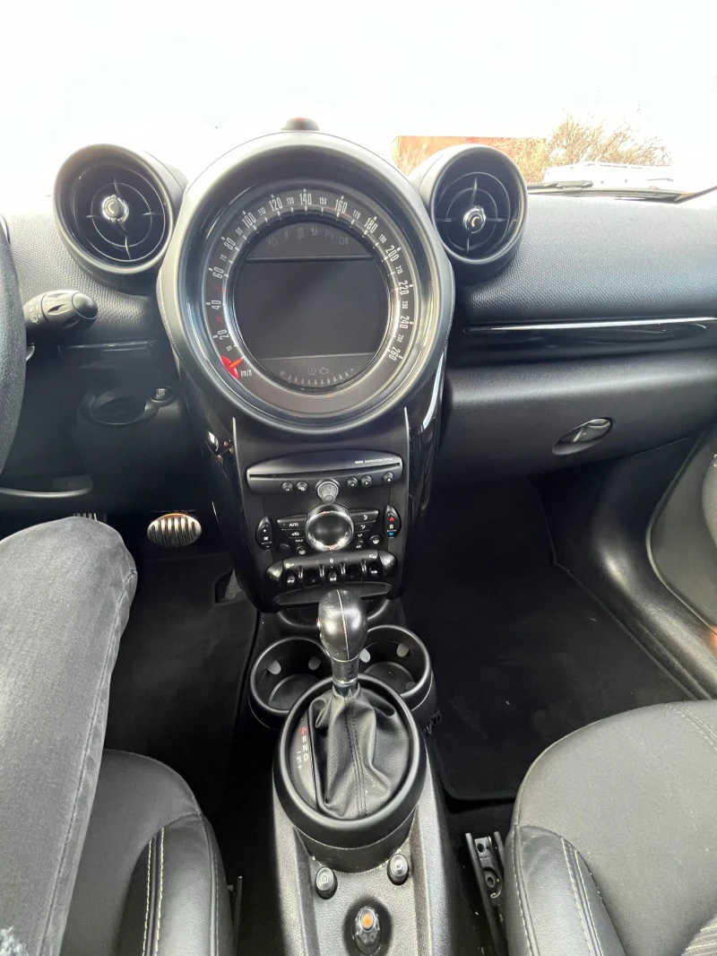 Mini Countryman S, снимка 9 - Автомобили и джипове - 48799646