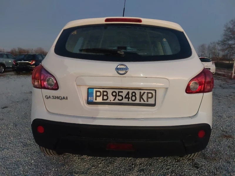 Nissan Qashqai 1.6 АГУ, снимка 5 - Автомобили и джипове - 48827087