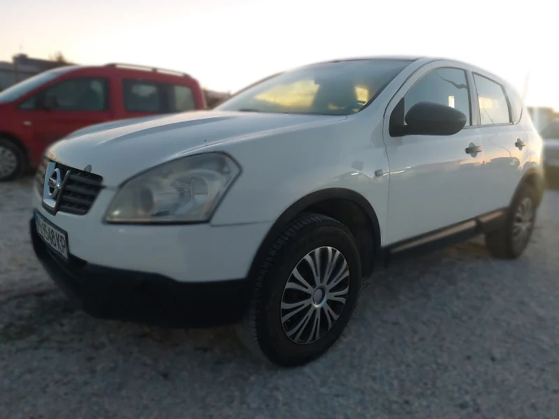 Nissan Qashqai 1.6 АГУ, снимка 2 - Автомобили и джипове - 48827087